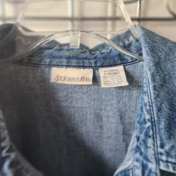 Vintage 90's denim fitted button up, short sleeve button strap - Picture 2 of 5